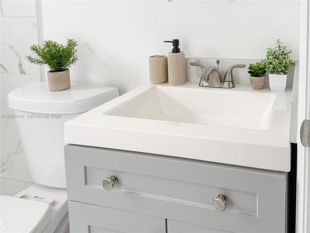 4036 SW 24th St, West Park, FL 33023