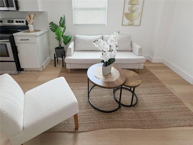 4036 SW 24th St, West Park, FL 33023