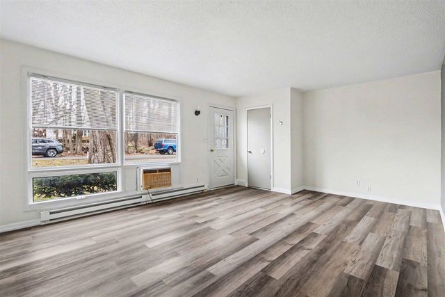 7896 Central Avenue, Coloma, MI 49038