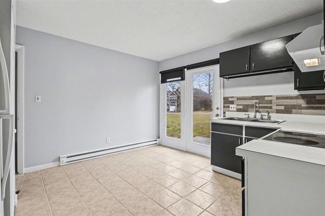 7896 Central Avenue, Coloma, MI 49038