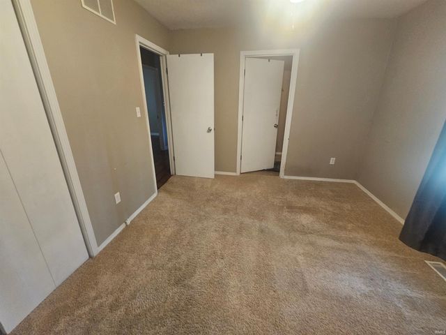 4255 Baugh Road, Bloomington, IN 47408