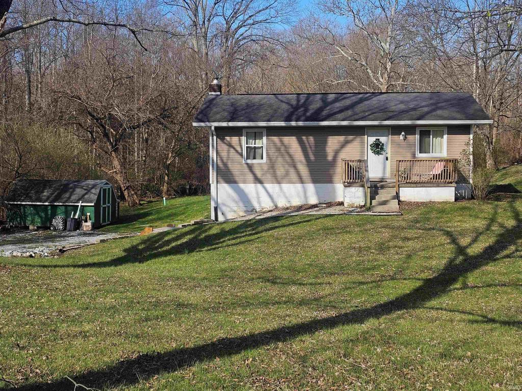 4255 Baugh Road, Bloomington, IN 47408