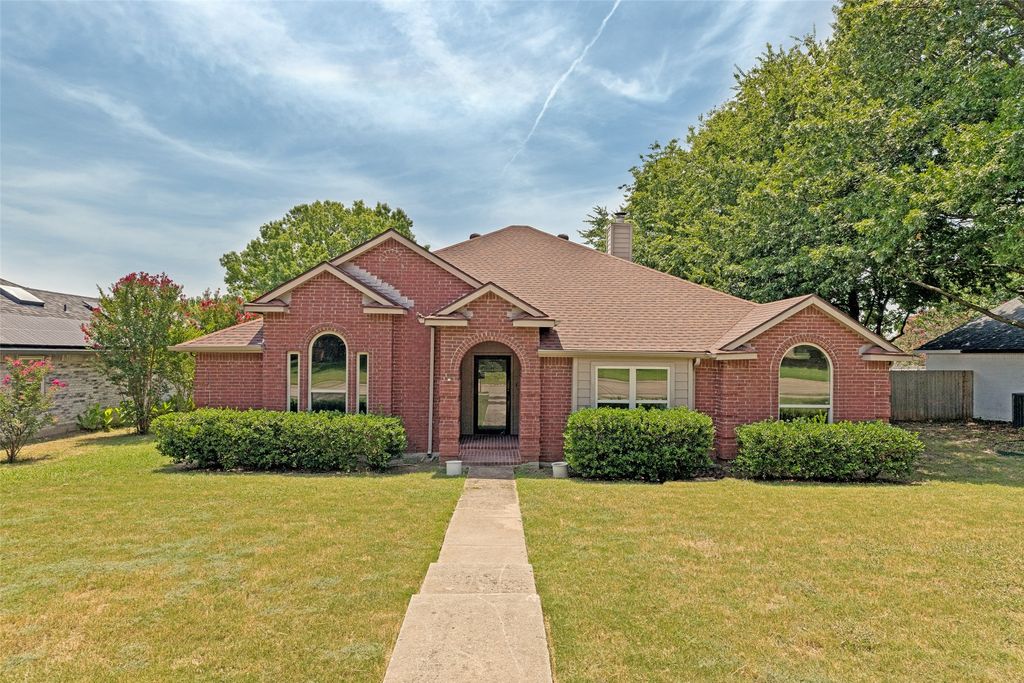 2407 Rockhill Road, Mckinney, TX 75072