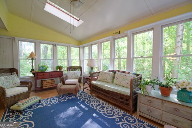 555 Spindlewick Drive, Atlanta, GA 30350