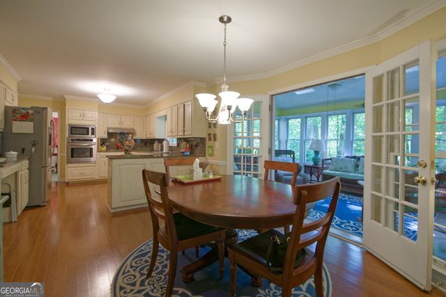 555 Spindlewick Drive, Atlanta, GA 30350