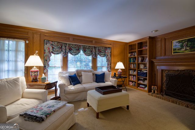 555 Spindlewick Drive, Atlanta, GA 30350