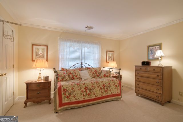 555 Spindlewick Drive, Atlanta, GA 30350
