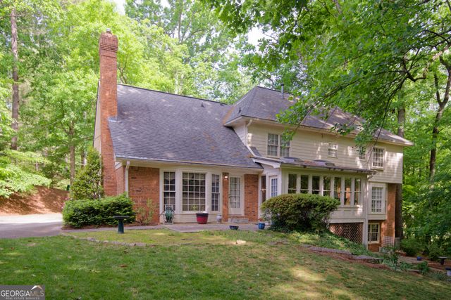 555 Spindlewick Drive, Atlanta, GA 30350