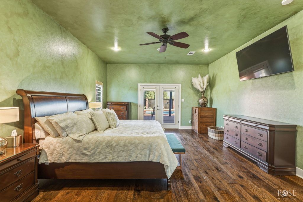 Image 15 of property listing at 1488 Butler Drive, San Angelo, TX 76904