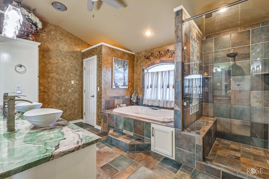 Image 17 of property listing at 1488 Butler Drive, San Angelo, TX 76904