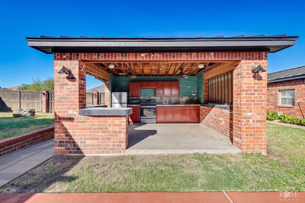 Image 38 of property listing at 1488 Butler Drive, San Angelo, TX 76904