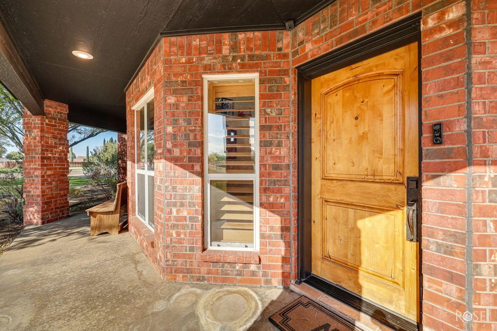 Image 4 of property listing at 1488 Butler Drive, San Angelo, TX 76904