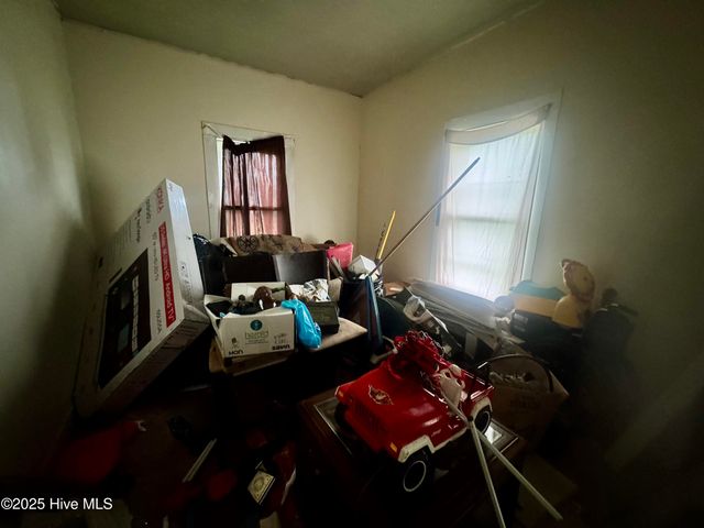 315 E Grainger Avenue, Kinston, NC 28501
