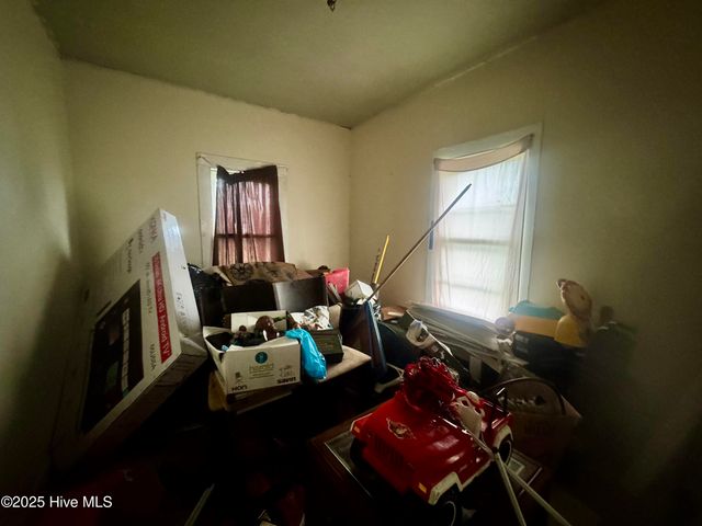315 E Grainger Avenue, Kinston, NC 28501