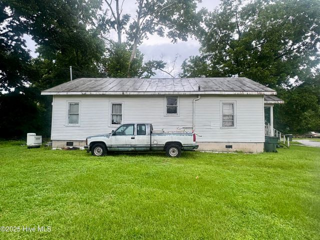 315 E Grainger Avenue, Kinston, NC 28501