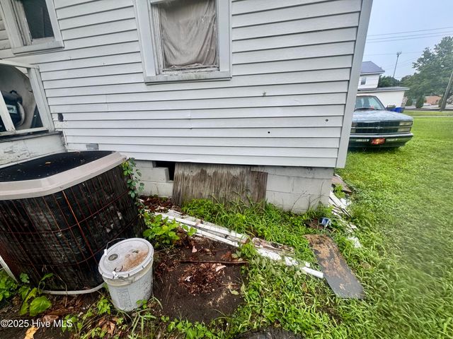 315 E Grainger Avenue, Kinston, NC 28501
