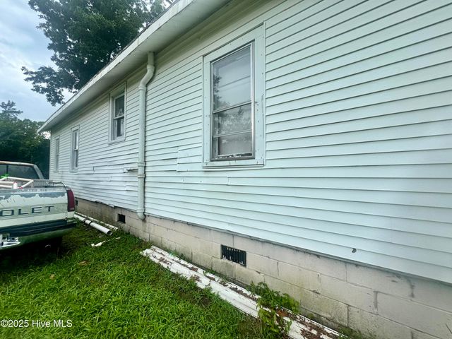 315 E Grainger Avenue, Kinston, NC 28501