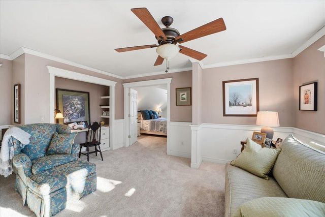 60 Holiday Point Road, North Hero, VT 05474