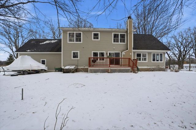 60 Holiday Point Road, North Hero, VT 05474