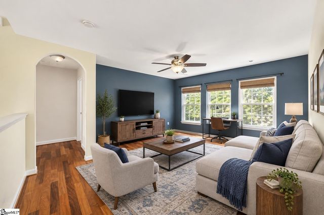 111 Roberts Hill Drive, Taylors, SC 29687