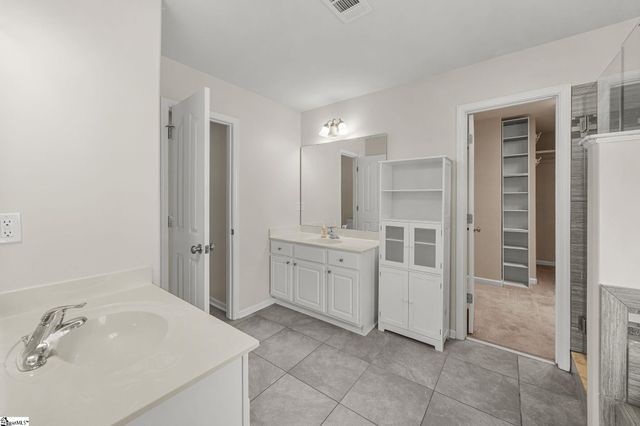 111 Roberts Hill Drive, Taylors, SC 29687