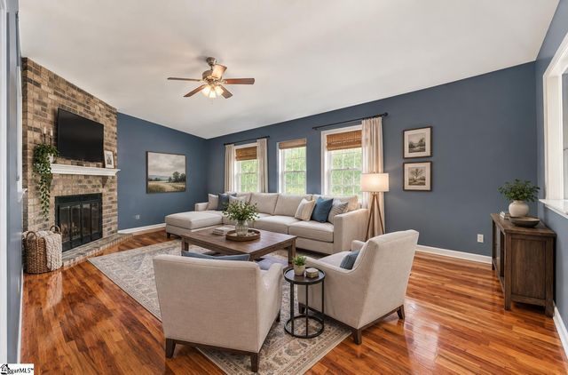 111 Roberts Hill Drive, Taylors, SC 29687