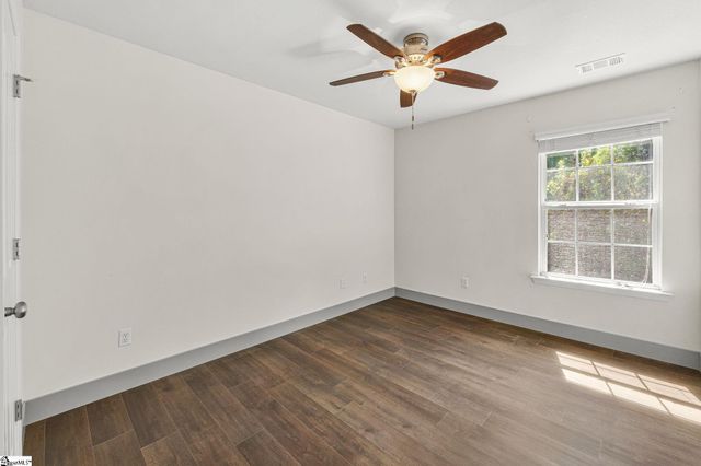 111 Roberts Hill Drive, Taylors, SC 29687