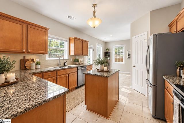 111 Roberts Hill Drive, Taylors, SC 29687
