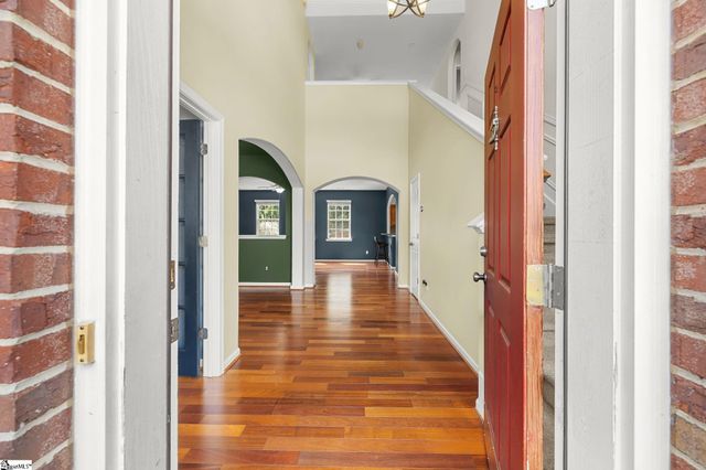 111 Roberts Hill Drive, Taylors, SC 29687
