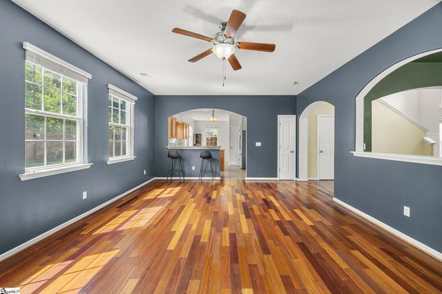 111 Roberts Hill Drive, Taylors, SC 29687