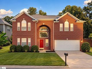 111 Roberts Hill Drive, Taylors, SC 29687