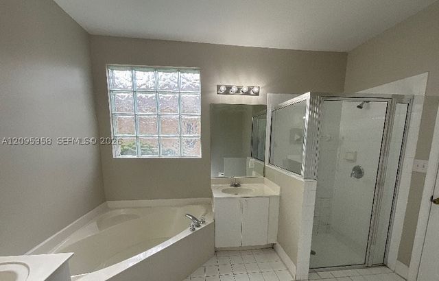 11867 SW 7th St, Pembroke Pines, FL 33025