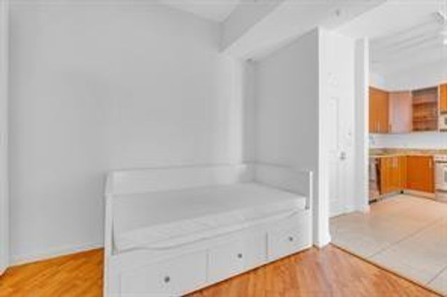 1945 S Ocean Drive 502, Hallandale Beach, FL 33009