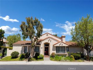 424 Country Club Drive A, Simi Valley, CA 93065