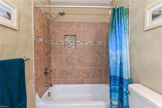 5409 Sweetwater CT, Virginia Beach, VA 23462