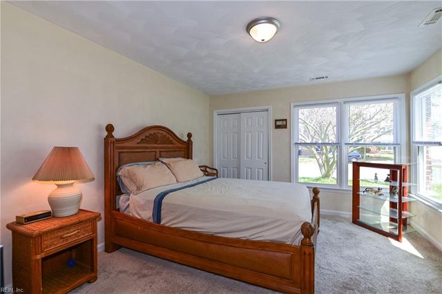 5409 Sweetwater CT, Virginia Beach, VA 23462