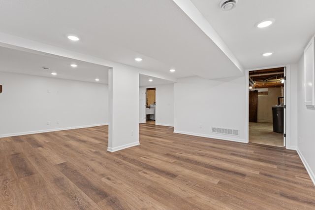 4005 16th Avenue NW, Rochester, MN 55901