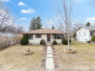 4005 16th Avenue NW, Rochester, MN 55901