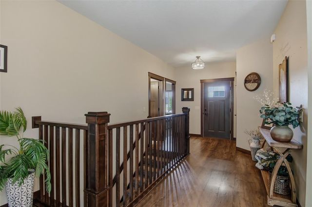 5226 Waylon Street, Eau Claire, WI 54703