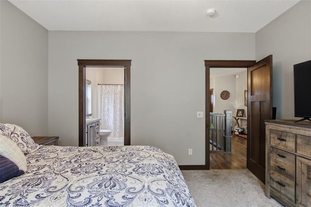 5226 Waylon Street, Eau Claire, WI 54703