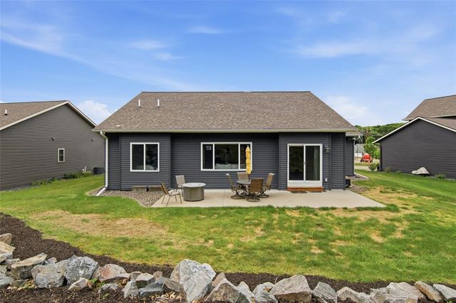 5226 Waylon Street, Eau Claire, WI 54703
