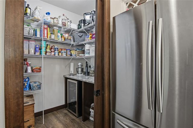 5226 Waylon Street, Eau Claire, WI 54703