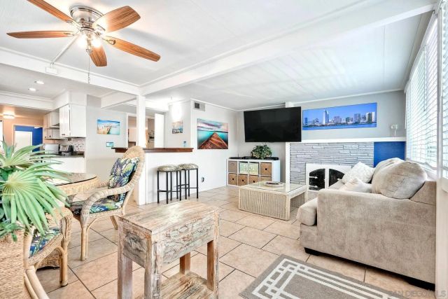 809-11 Santa Clara Place, San Diego, CA 92109