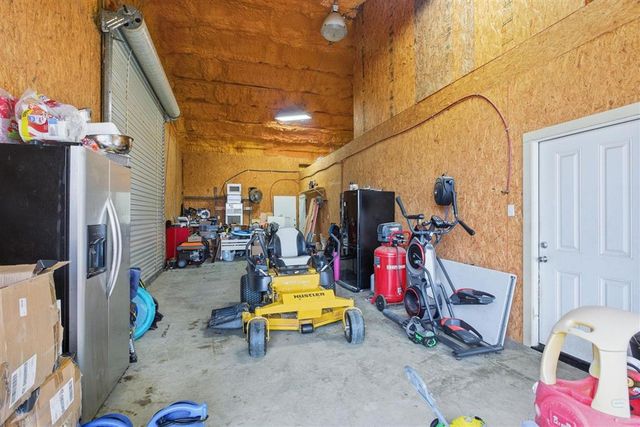 4131 Hickory Branch, Moss Bluff, LA 70611