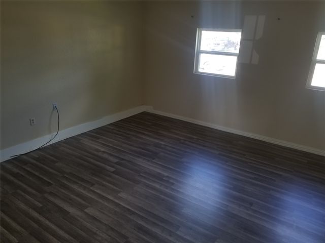 2801 Mill Pond Road, Garland, TX 75044