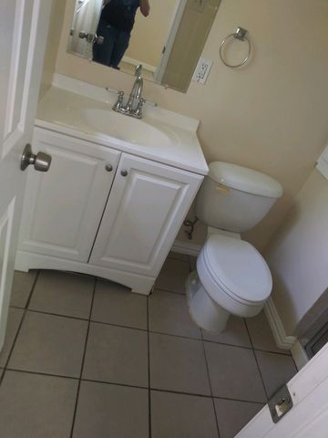 2801 Mill Pond Road, Garland, TX 75044