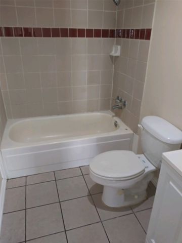 2801 Mill Pond Road, Garland, TX 75044