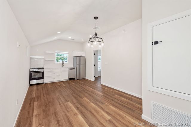 1123 S Delaware Place, Tulsa, OK 74104