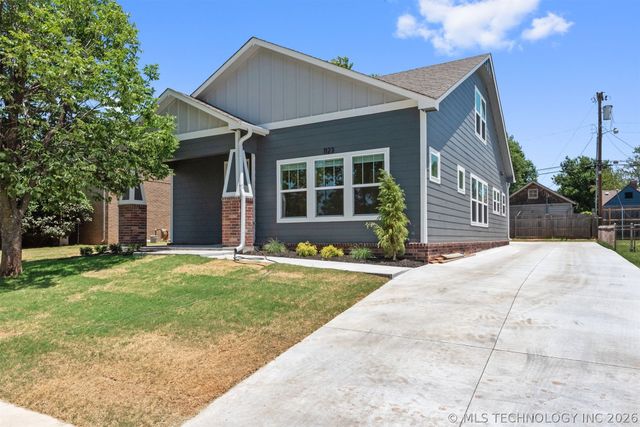 1123 S Delaware Place, Tulsa, OK 74104