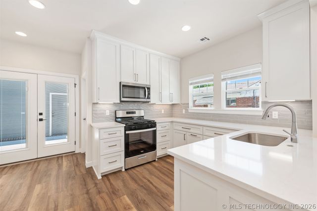 1123 S Delaware Place, Tulsa, OK 74104